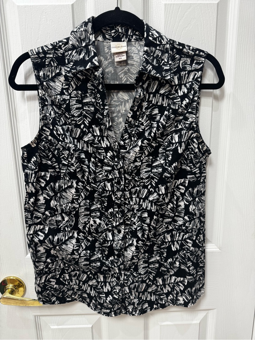 Covington Black & White Printed Sleeveless V-Neck Camisole